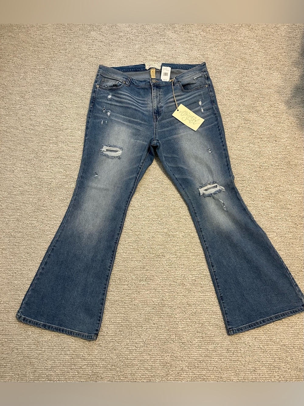 ARULA Women's Distressed Flare Jeans - Medium Wash